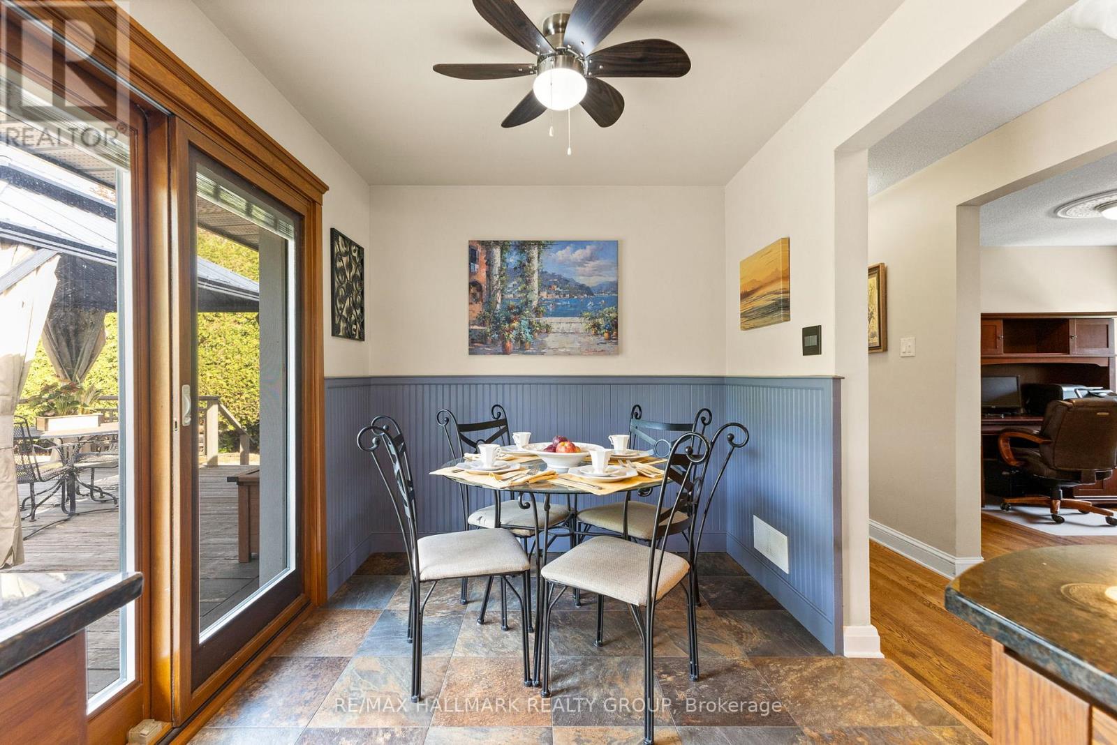 18 Kerry Crescent, Ottawa, Ontario  K2E 5V6 - Photo 14 - X12473157