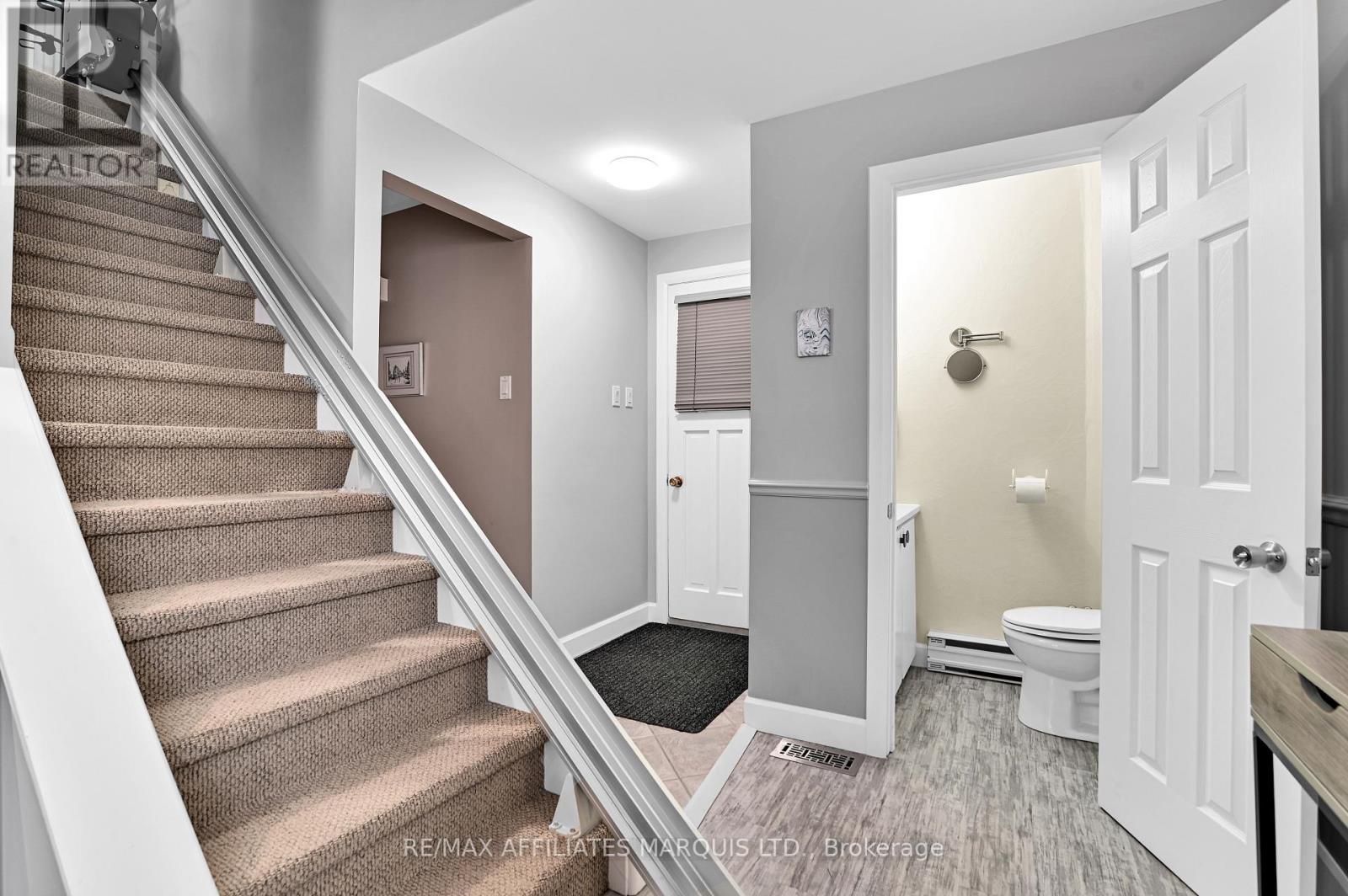 2151 Pitt Street, Cornwall, Ontario  K6K 1A1 - Photo 15 - X12473145