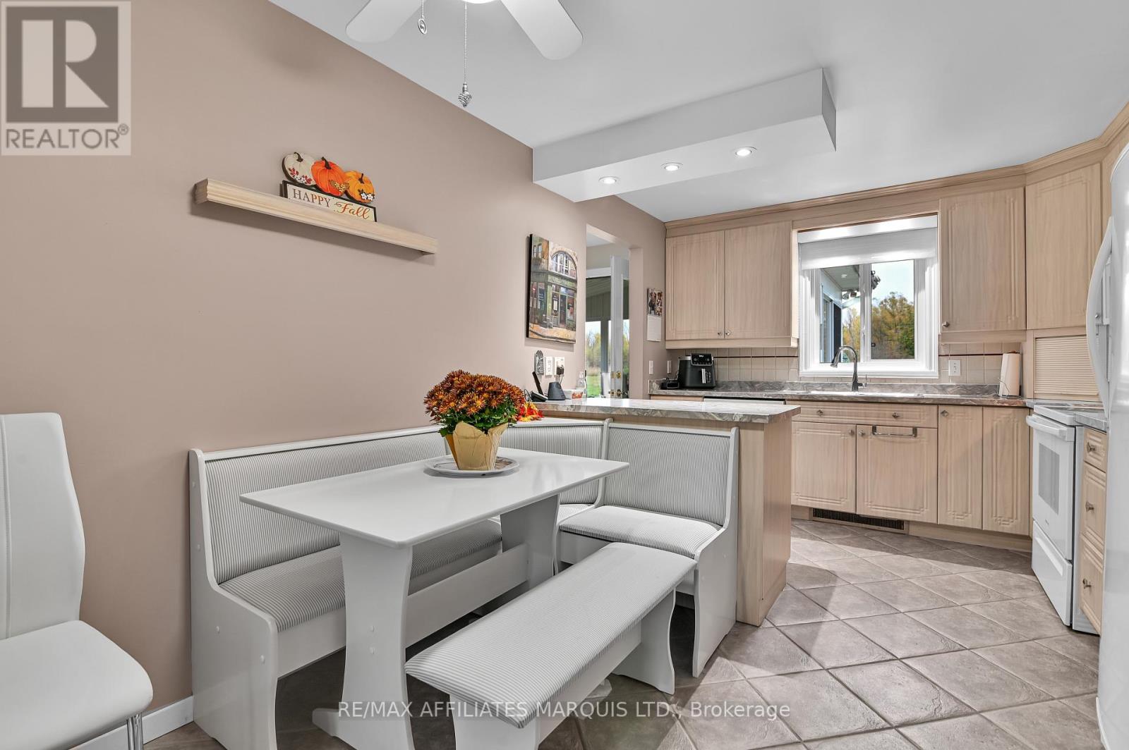 2151 Pitt Street, Cornwall, Ontario  K6K 1A1 - Photo 8 - X12473145
