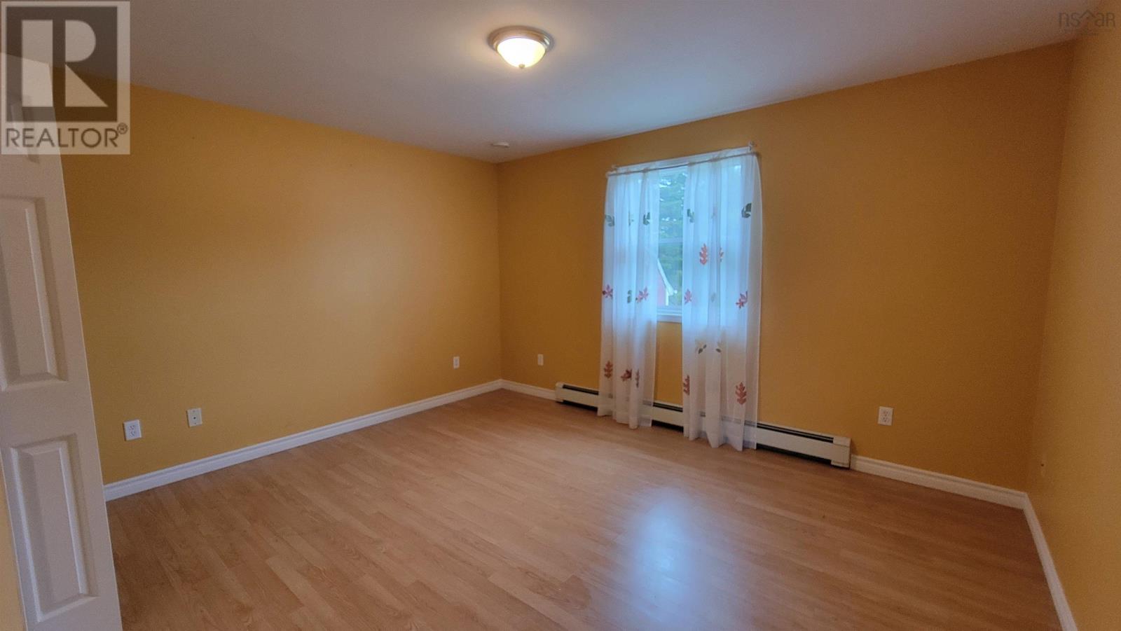 59 Clements Avenue, Yarmouth, Nova Scotia  B5A 2L8 - Photo 20 - 202526252