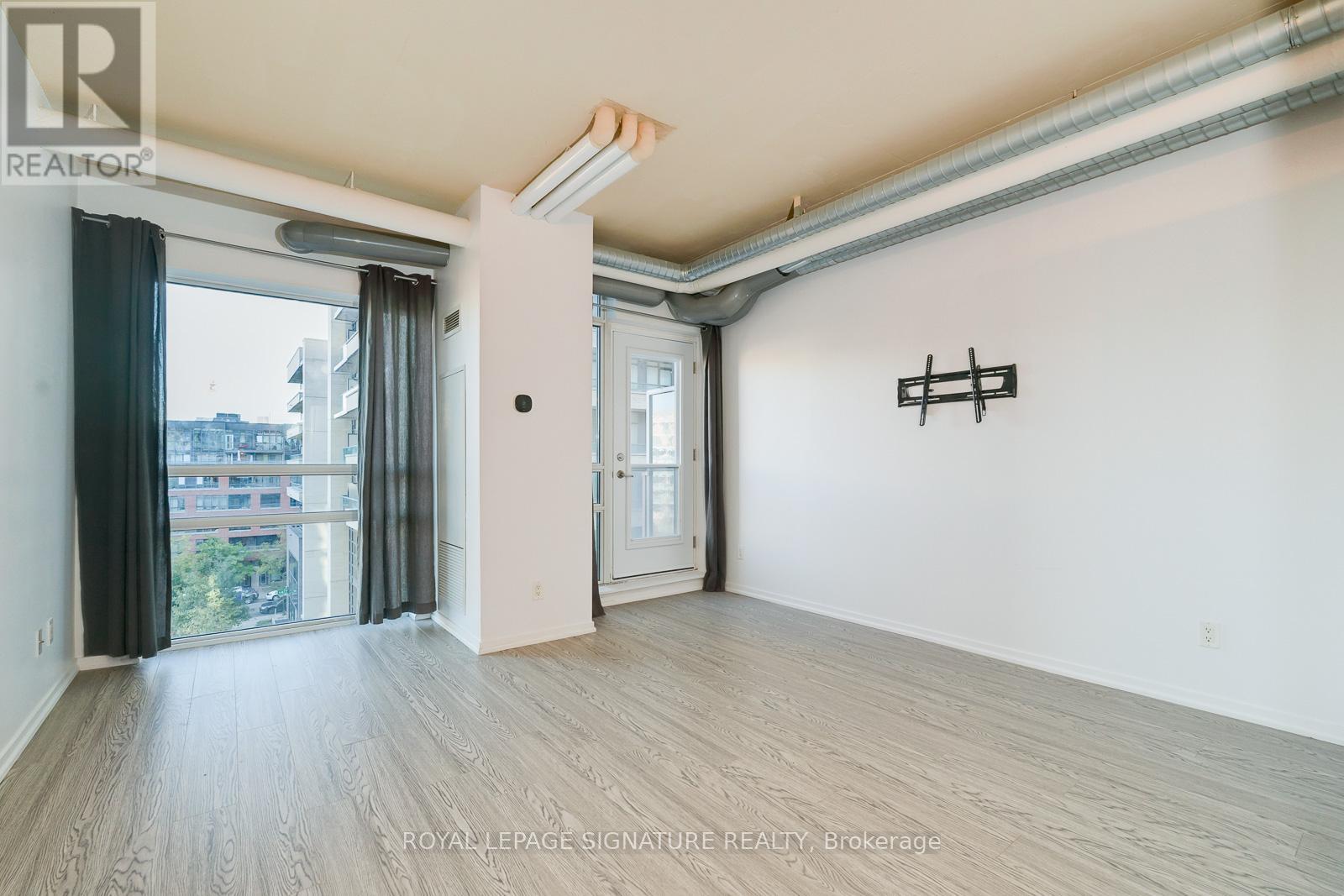 513 - 150 Sudbury Street, Toronto, Ontario  M6J 3S8 - Photo 6 - C12443489