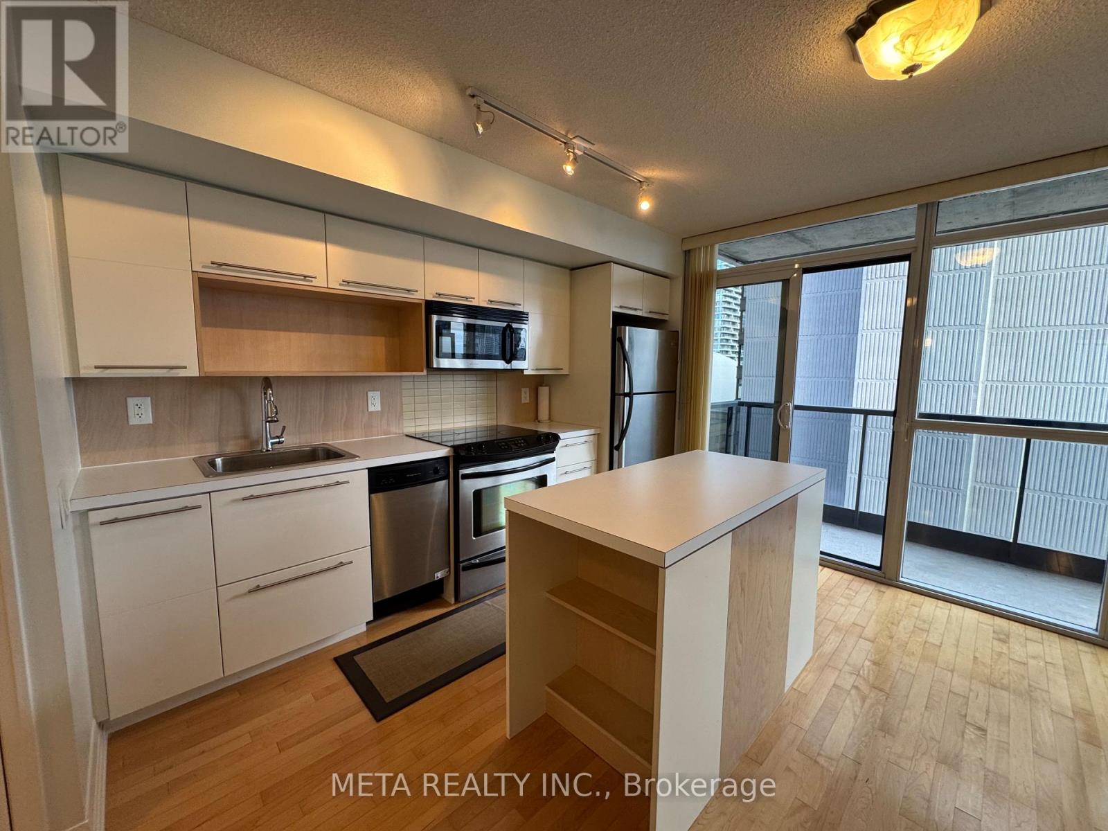 25 - 25 Carlton Street, Toronto, Ontario  M5B 1L4 - Photo 5 - C12473120