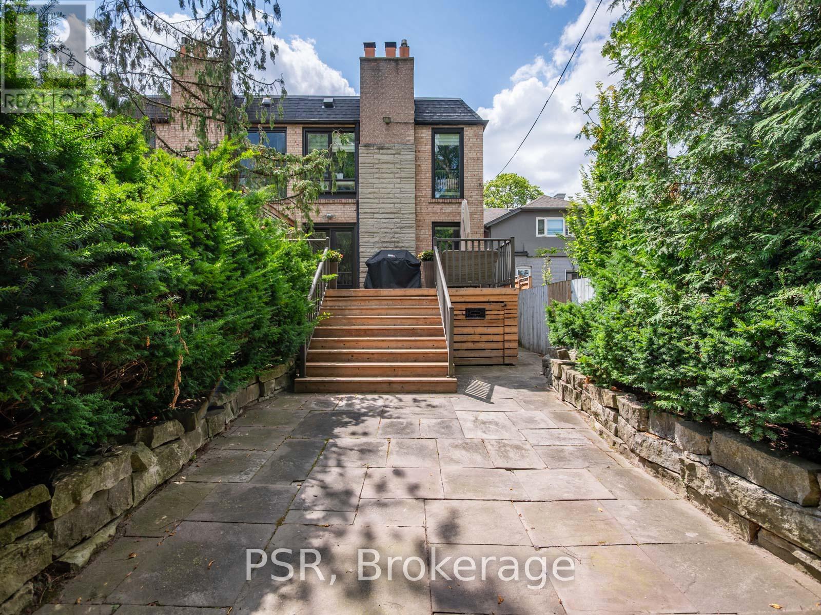 128 St Clements Avenue, Toronto, Ontario  M4R 1H2 - Photo 16 - C12473156