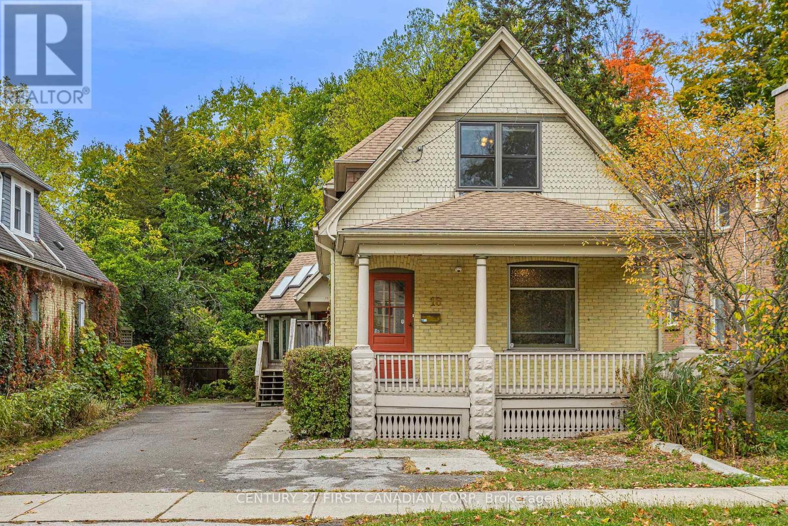 Photo 2 of 48 for 16 Woodward Avenue