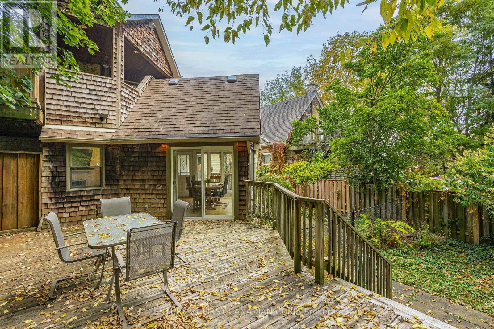 16 Woodward Avenue, London North, Ontario  N6H 2G7 - Photo 45 - X12472451