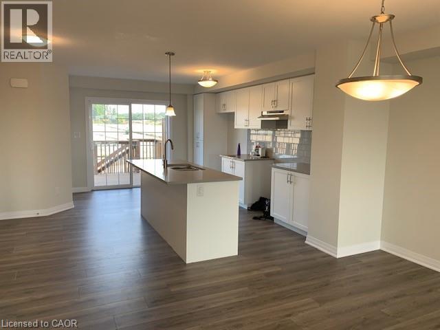 35 Sportsman Hill Street, Kitchener, Ontario  N2P 0J2 - Photo 3 - 40780667