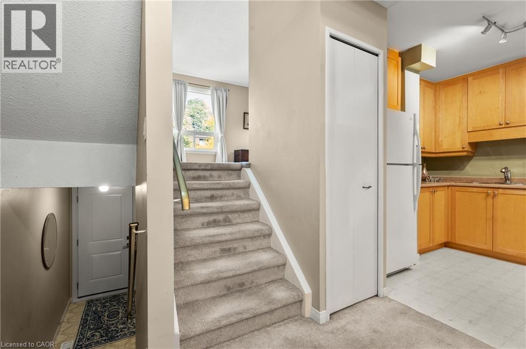 444 Stone Church Road W Unit# N1, Hamilton, Ontario  L9B 1R1 - Photo 8 - 40780429