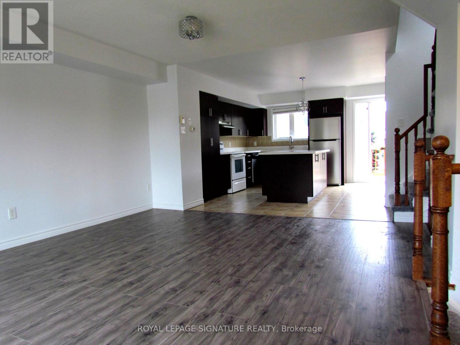69 - 3056 Eglinton Avenue W, Mississauga, Ontario  L5M 8E4 - Photo 7 - W12471129