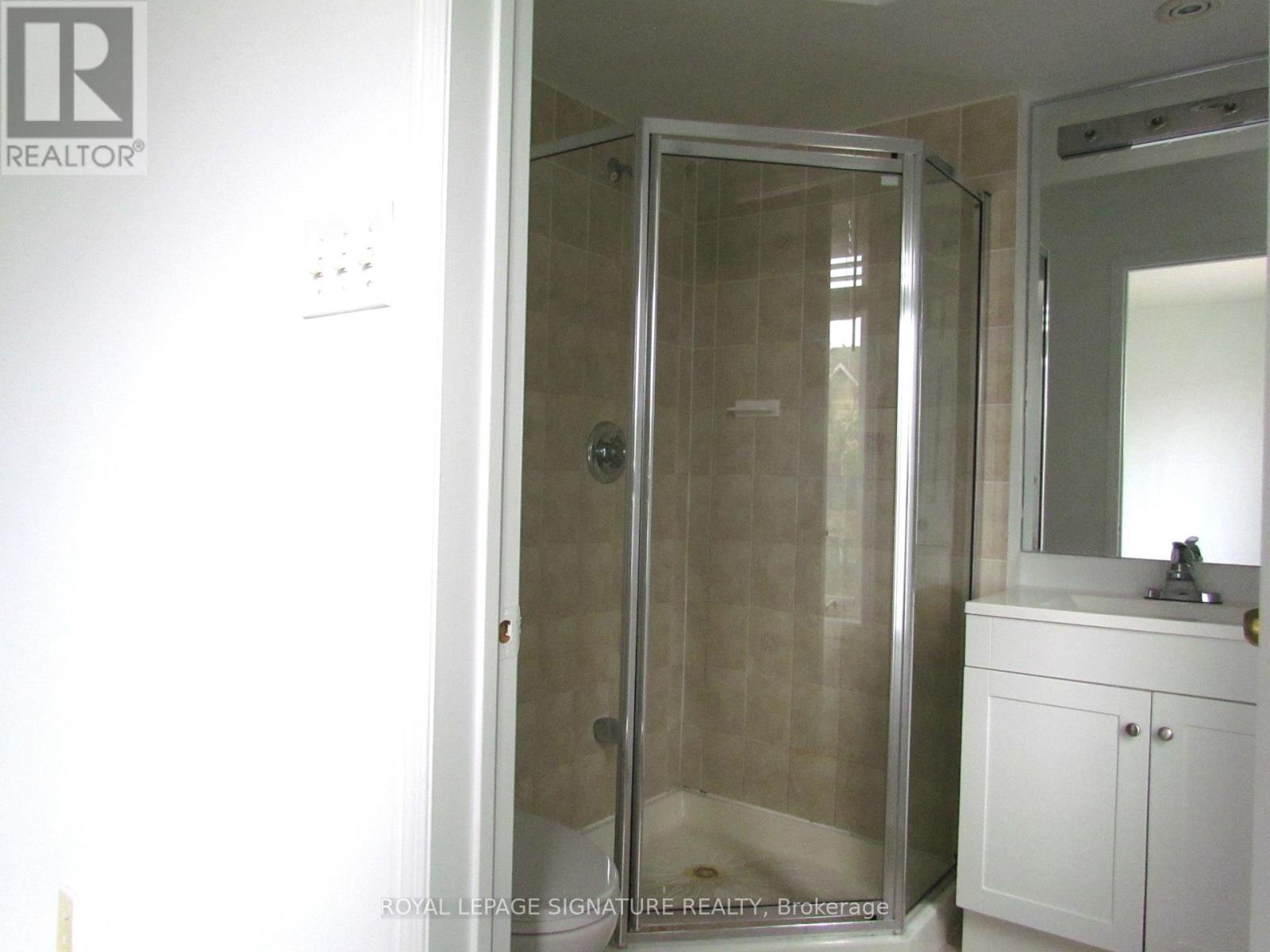 69 - 3056 Eglinton Avenue W, Mississauga, Ontario  L5M 8E4 - Photo 15 - W12471129