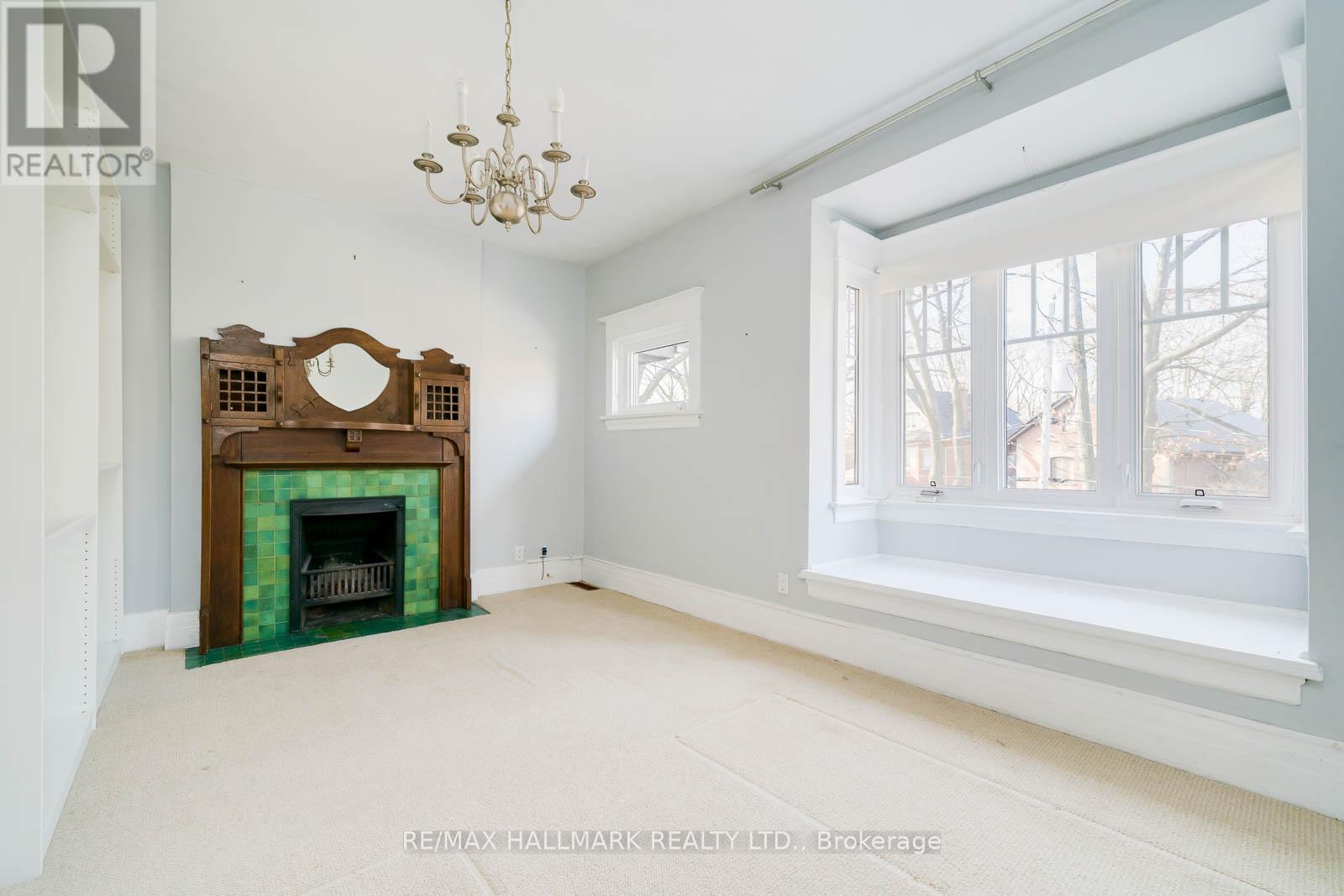 169 Balsam Avenue, Toronto, Ontario  M4E 3C2 - Photo 16 - E12473148