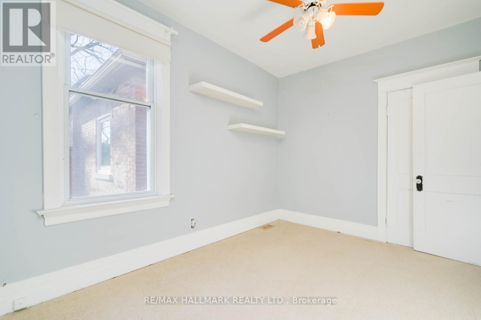 169 Balsam Avenue, Toronto, Ontario  M4E 3C2 - Photo 23 - E12473148