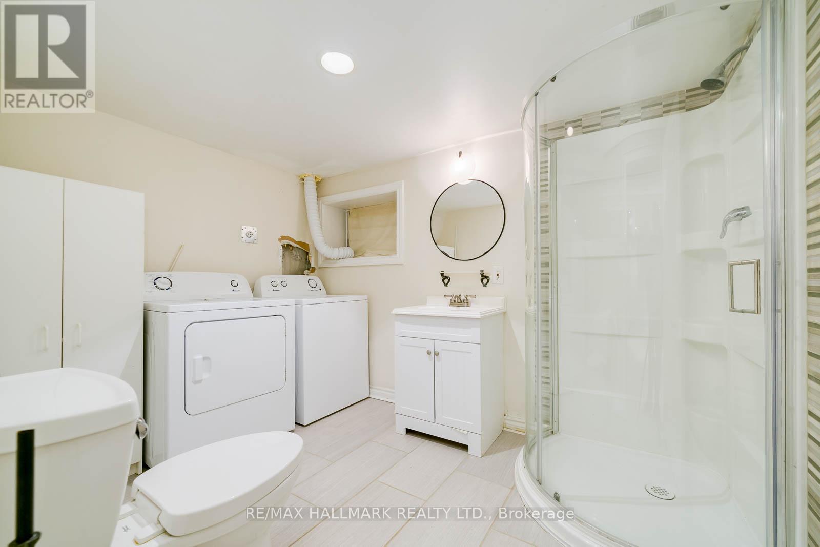 169 Balsam Avenue, Toronto, Ontario  M4E 3C2 - Photo 33 - E12473148