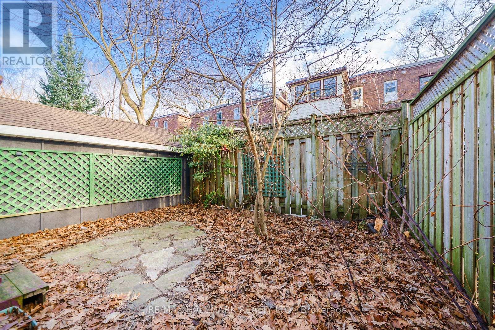 169 Balsam Avenue, Toronto, Ontario  M4E 3C2 - Photo 37 - E12473148