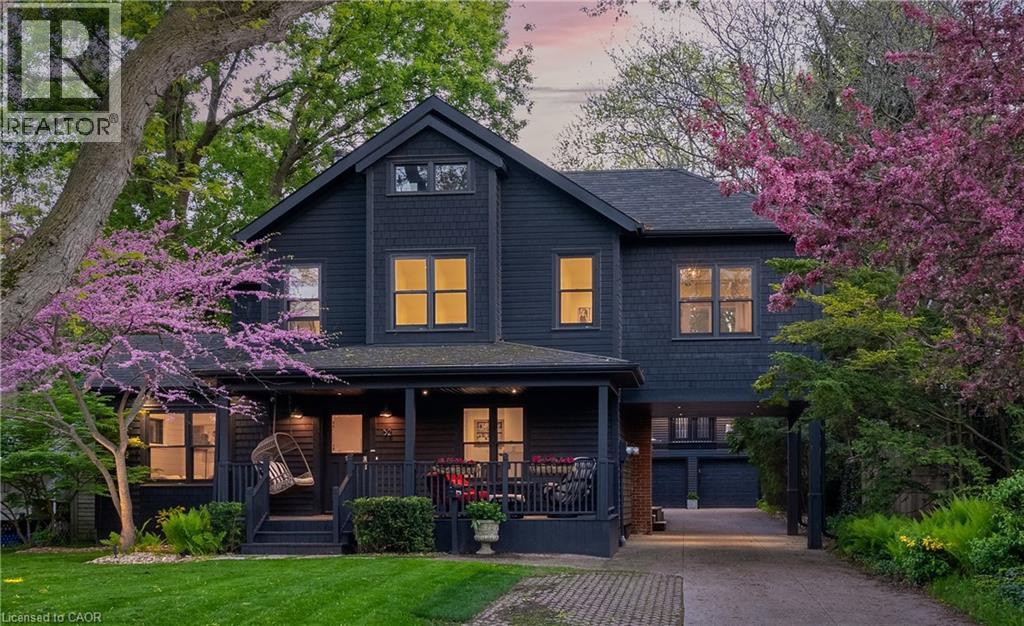 52 KERR Street, Oakville, Ontario