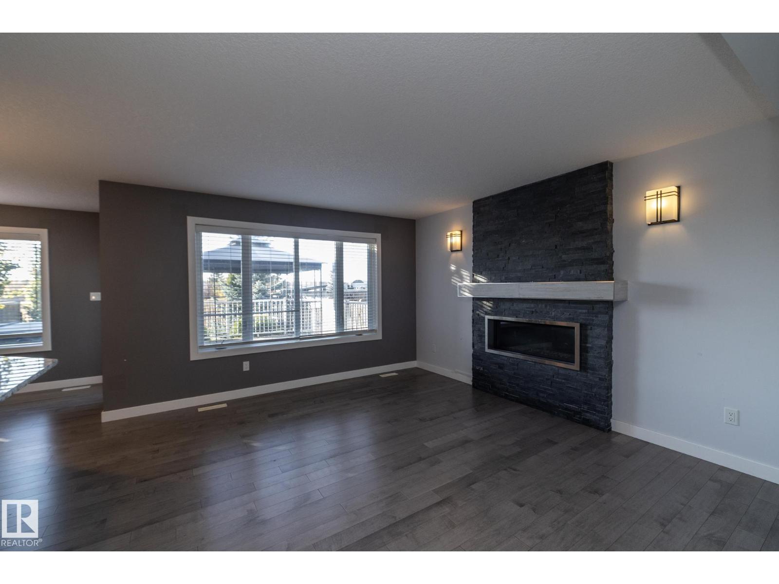 894 Oakland Bv, Devon, Alberta  T9G 2E5 - Photo 12 - E4462907