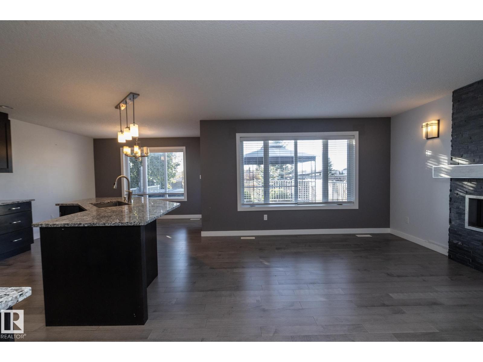 894 Oakland Bv, Devon, Alberta  T9G 2E5 - Photo 13 - E4462907