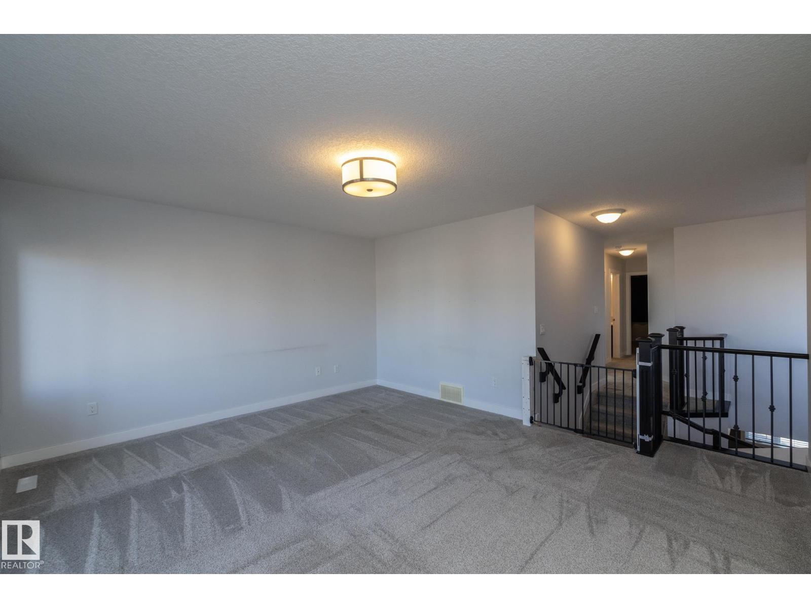 894 Oakland Bv, Devon, Alberta  T9G 2E5 - Photo 32 - E4462907