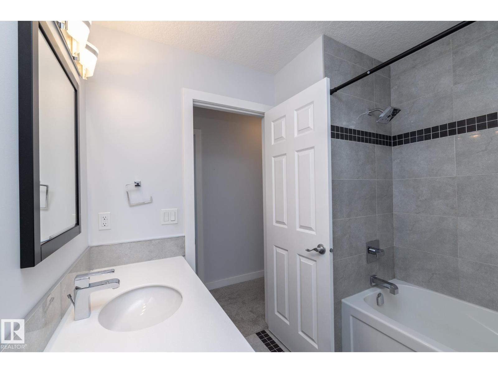 894 Oakland Bv, Devon, Alberta  T9G 2E5 - Photo 49 - E4462907