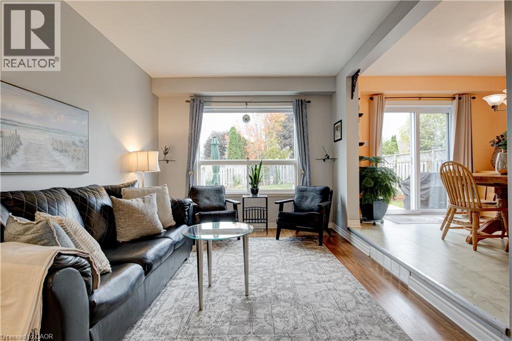 51 Mcmeeken Drive, Cambridge, Ontario  N3C 4E4 - Photo 6 - 40779163