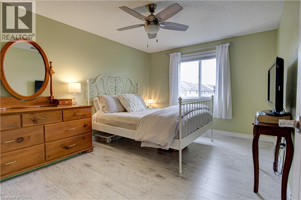 51 Mcmeeken Drive, Cambridge, Ontario  N3C 4E4 - Photo 23 - 40779163