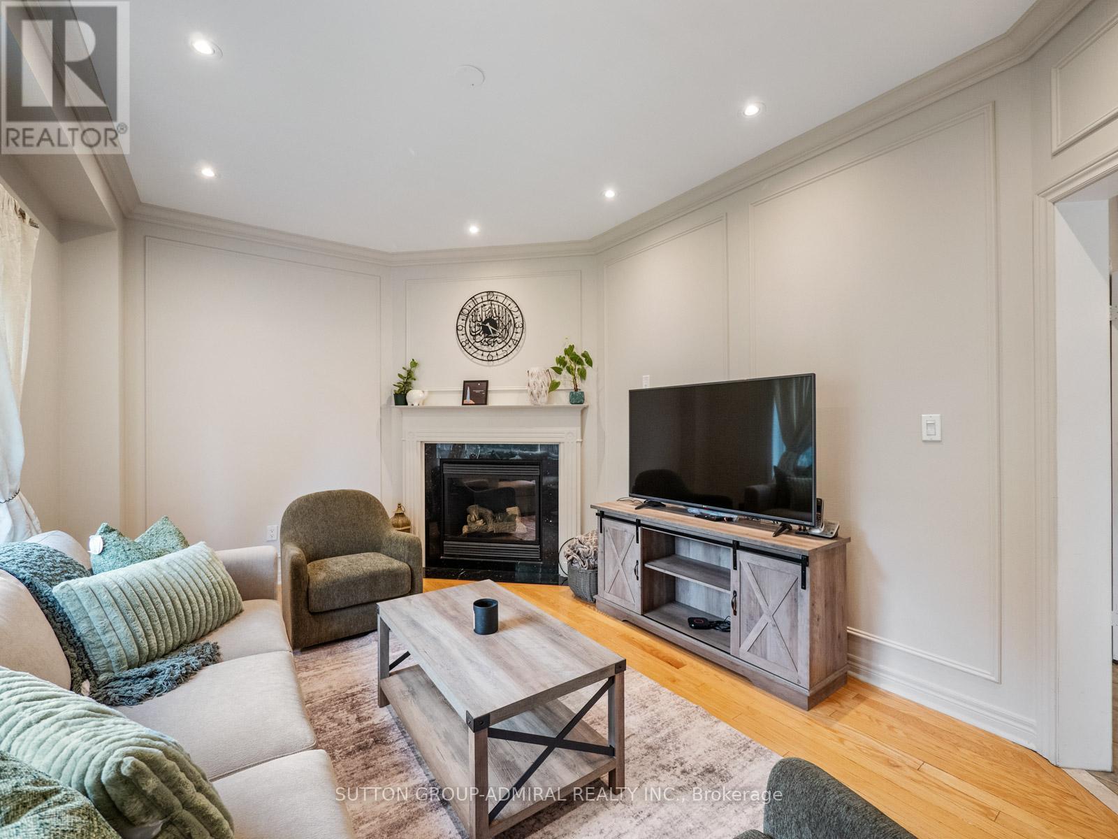 192 Chayna Crescent, Vaughan, Ontario  L6A 0L7 - Photo 13 - N12473129