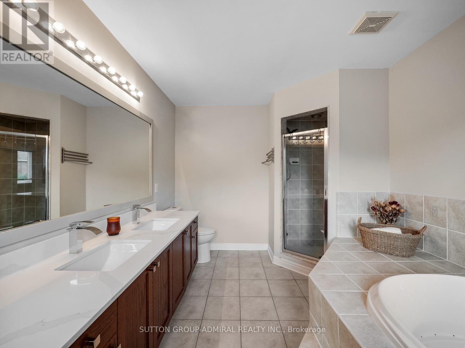 192 Chayna Crescent, Vaughan, Ontario  L6A 0L7 - Photo 18 - N12473129