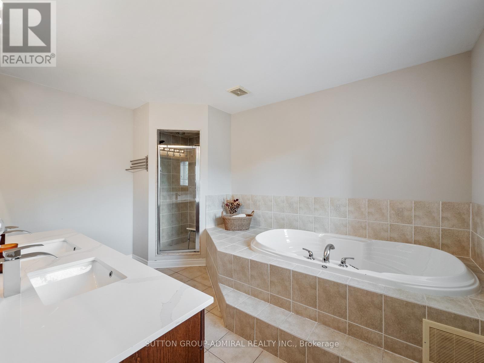 192 Chayna Crescent, Vaughan, Ontario  L6A 0L7 - Photo 19 - N12473129