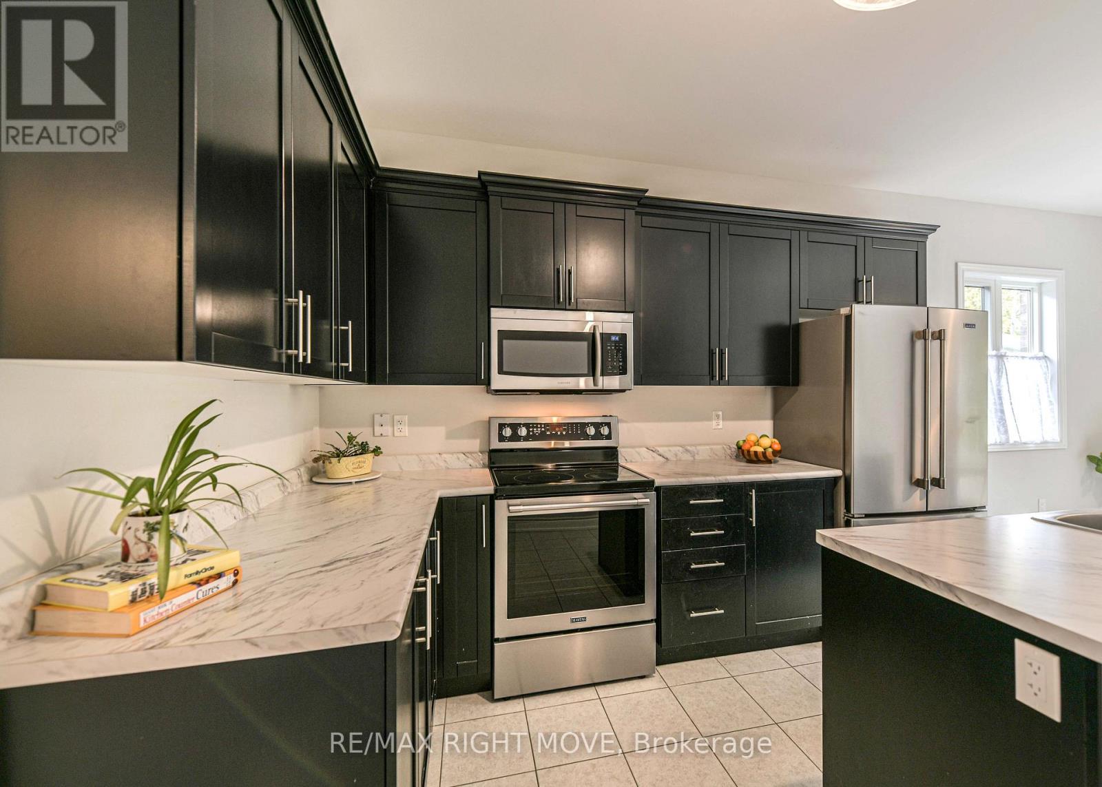 2997 Stone Ridge Boulevard, Orillia, Ontario  L3V 8J5 - Photo 18 - S12473141