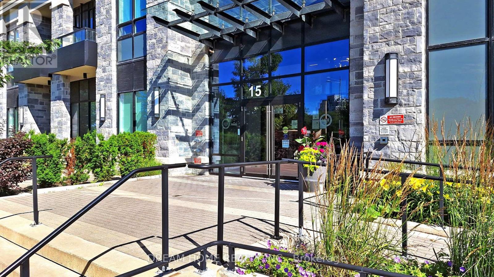 3007 - 15 Water Walk Drive, Markham, Ontario  L6G 0G2 - Photo 3 - N12381020