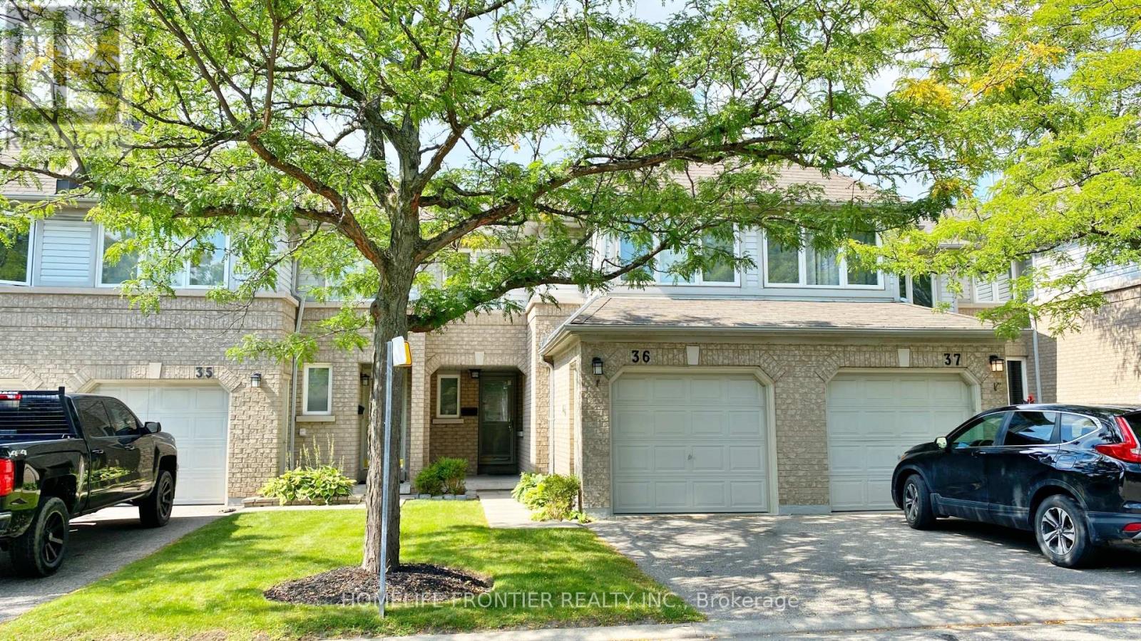 36 - 2555 Thomas Street, Mississauga, Ontario  L5M 5P6 - Photo 3 - W12471164