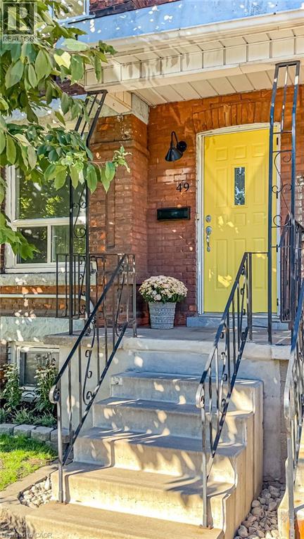 49 Madison Avenue, Hamilton, Ontario  L8L 5Y5 - Photo 6 - 40780815