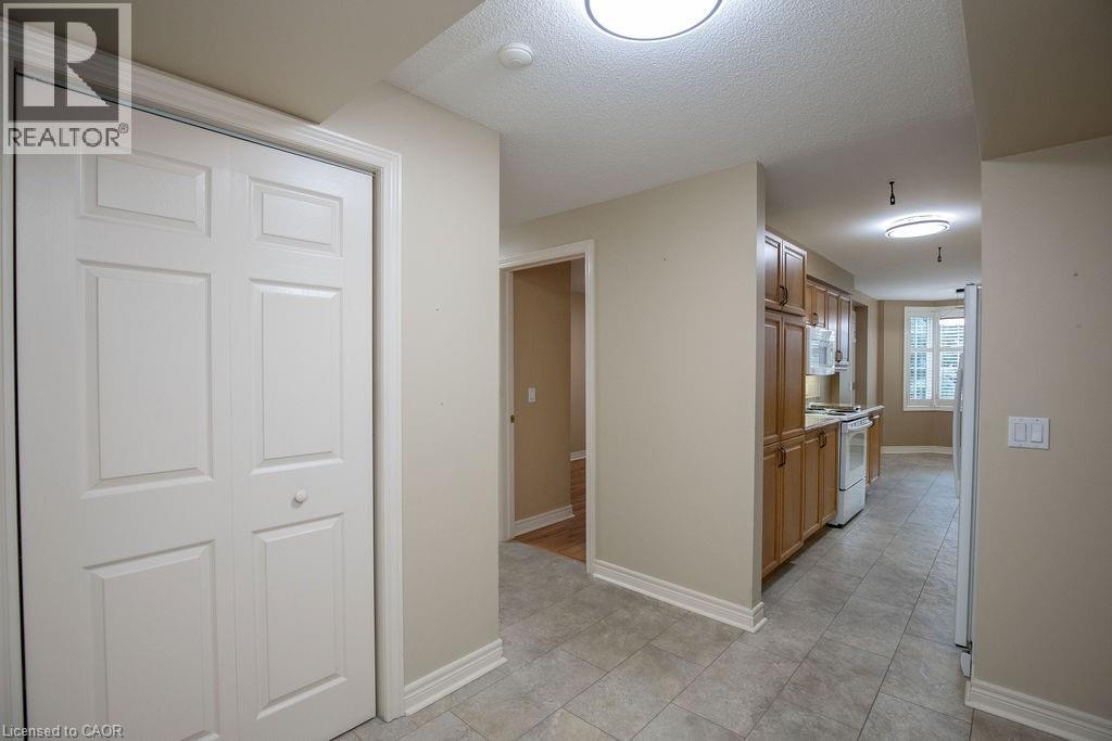 990 Golf Links Road Unit# 202, Hamilton, Ontario  L9K 1J8 - Photo 21 - 40780778