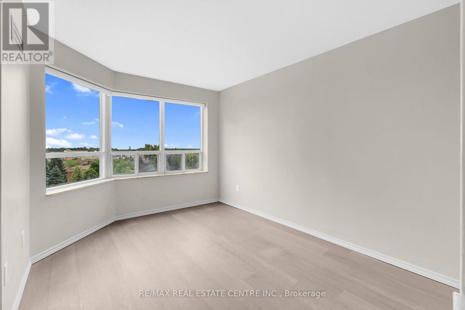 Unknown Address, ,     - Photo 16 - W12473119