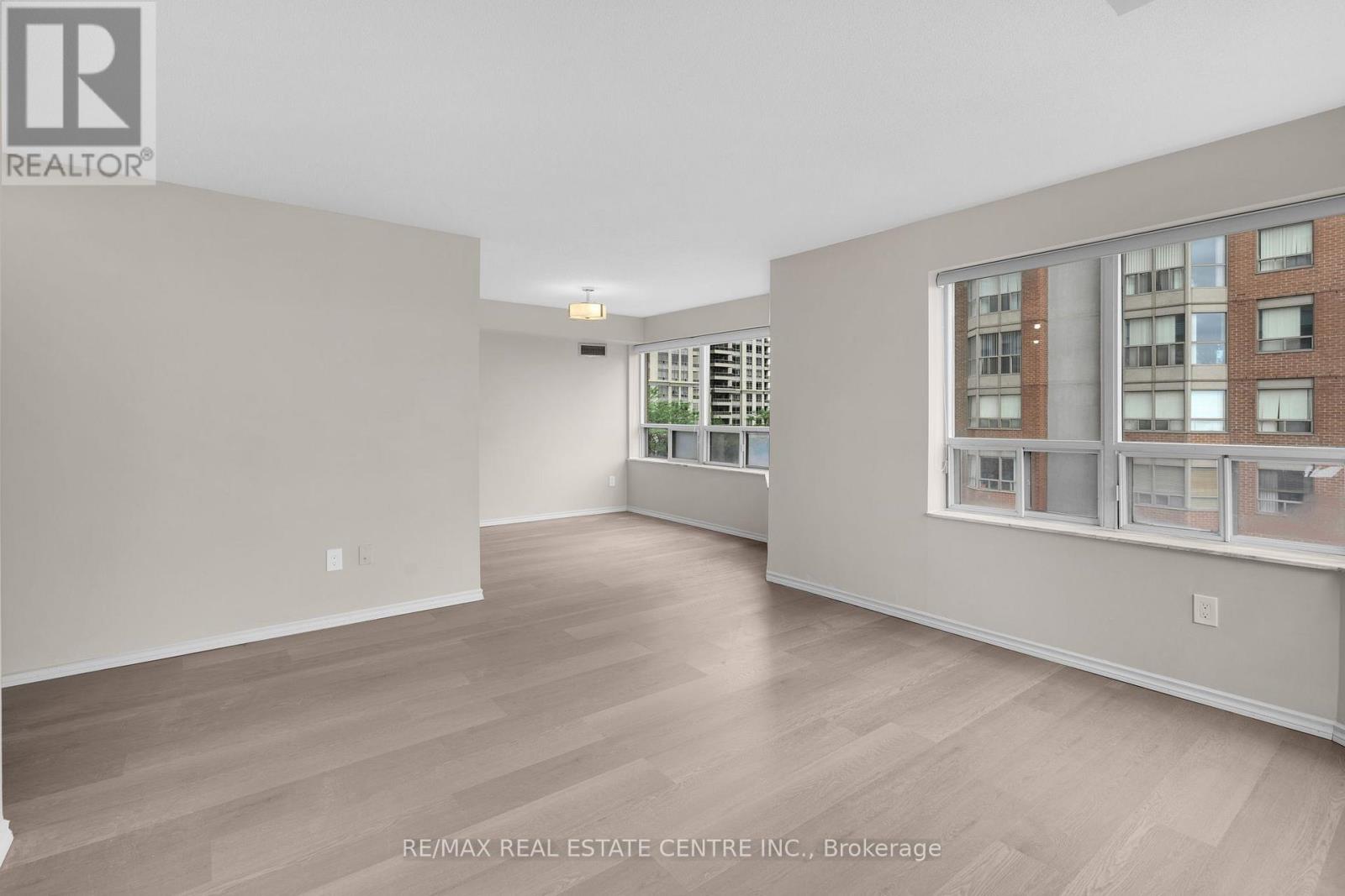 Unknown Address, ,     - Photo 6 - W12473119