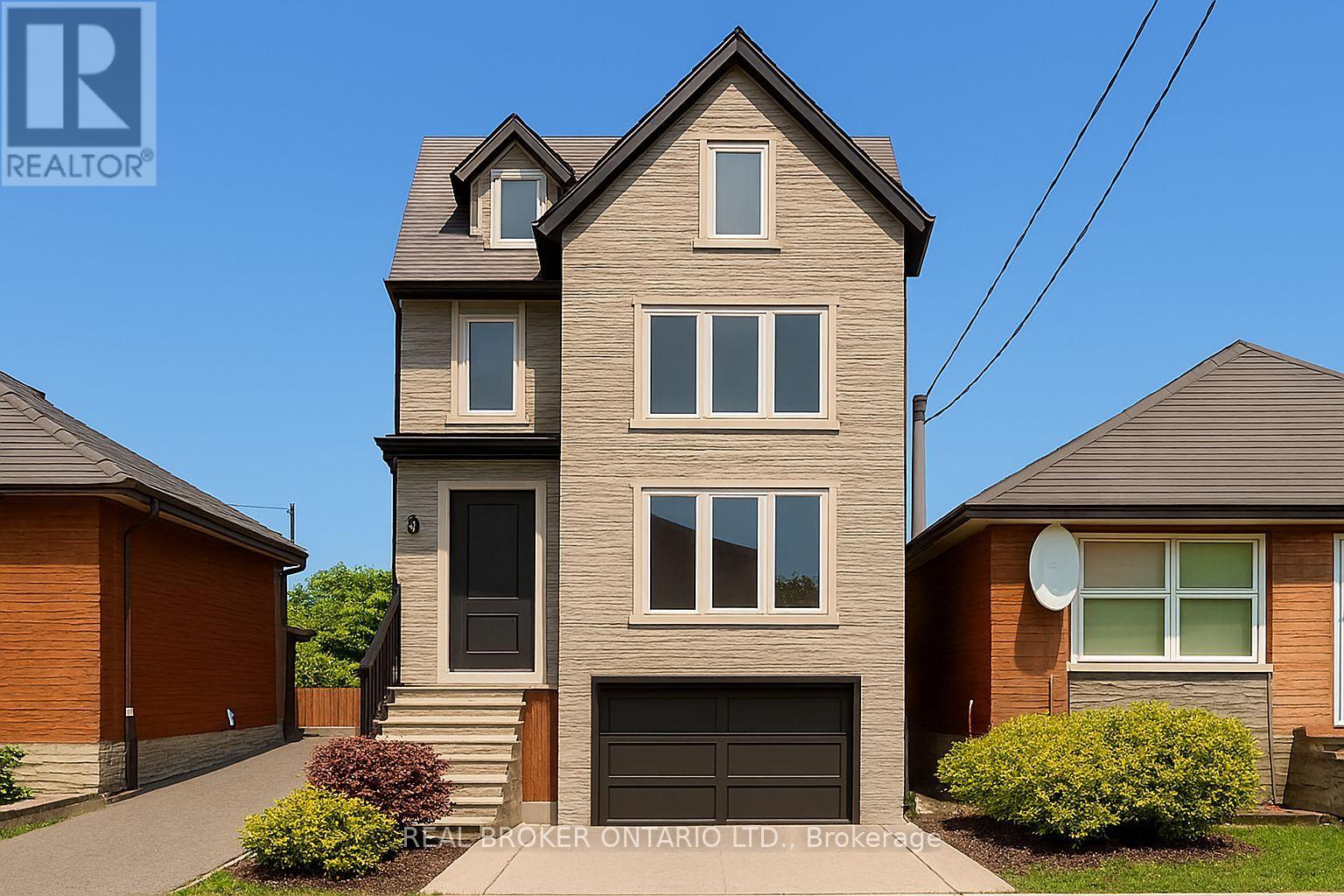 108 HATHERLEY ROAD, Toronto, Ontario