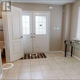 13 Beachville Circle, Brampton, Ontario  L6X 0V3 - Photo 2 - W12473155