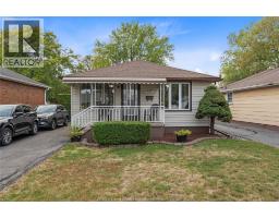 1657 GLENDALE, Windsor, Ontario