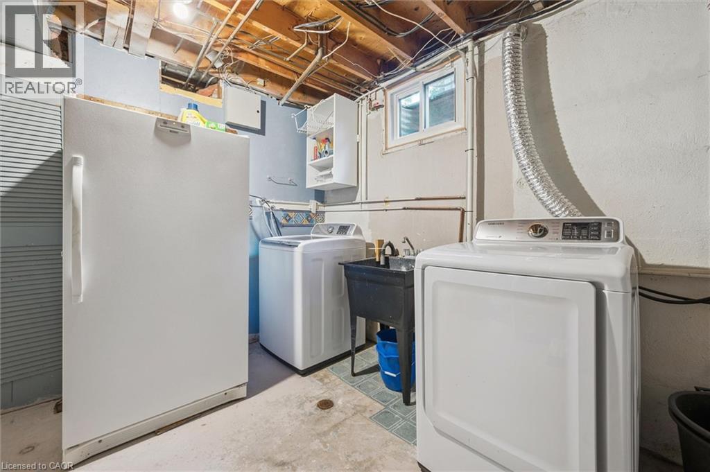 521 Glen Forrest Boulevard, Waterloo, Ontario  N2L 4H9 - Photo 30 - 40777606