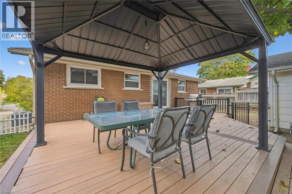 521 Glen Forrest Boulevard, Waterloo, Ontario  N2L 4H9 - Photo 34 - 40777606