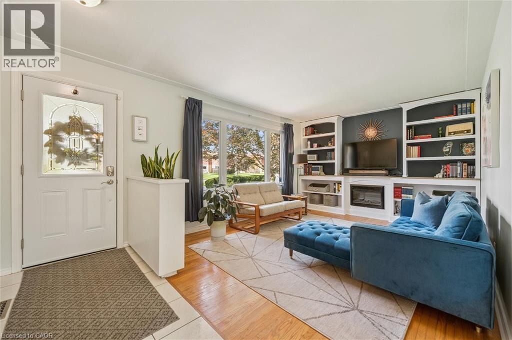 Property at 521 GLEN FORREST Boulevard image 5