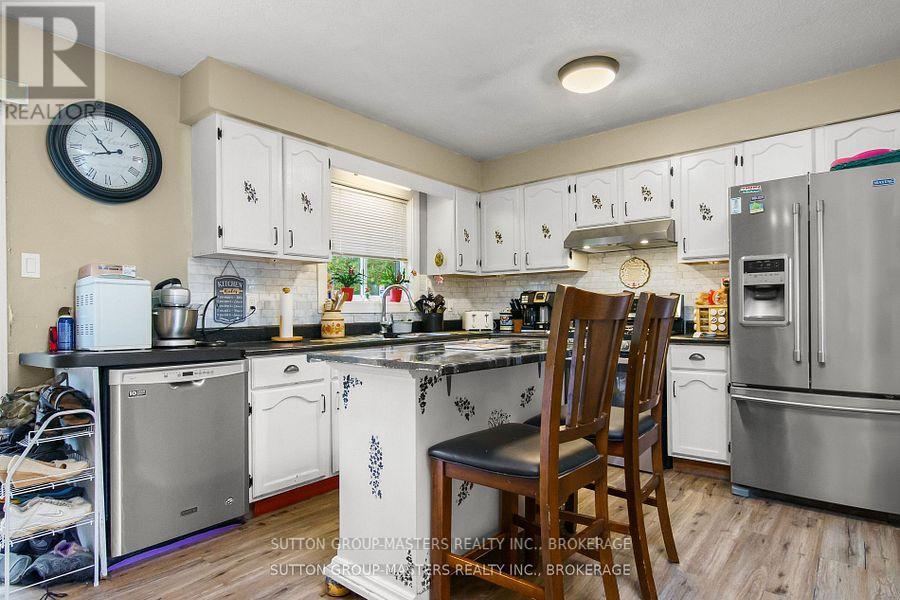 170 Camden Road, Greater Napanee (Greater Napanee), Ontario  K7R 1E2 - Photo 15 - X12473173