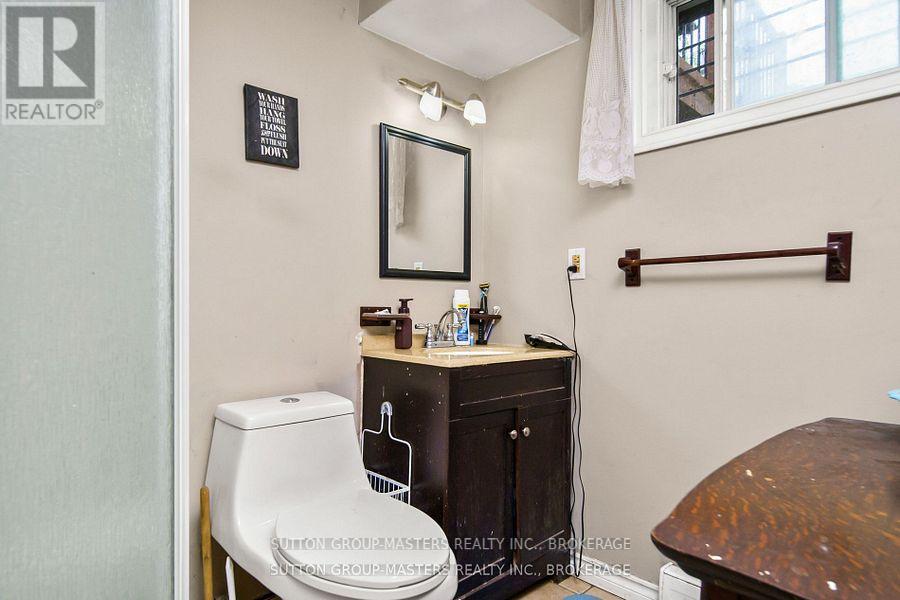 170 Camden Road, Greater Napanee (Greater Napanee), Ontario  K7R 1E2 - Photo 33 - X12473173