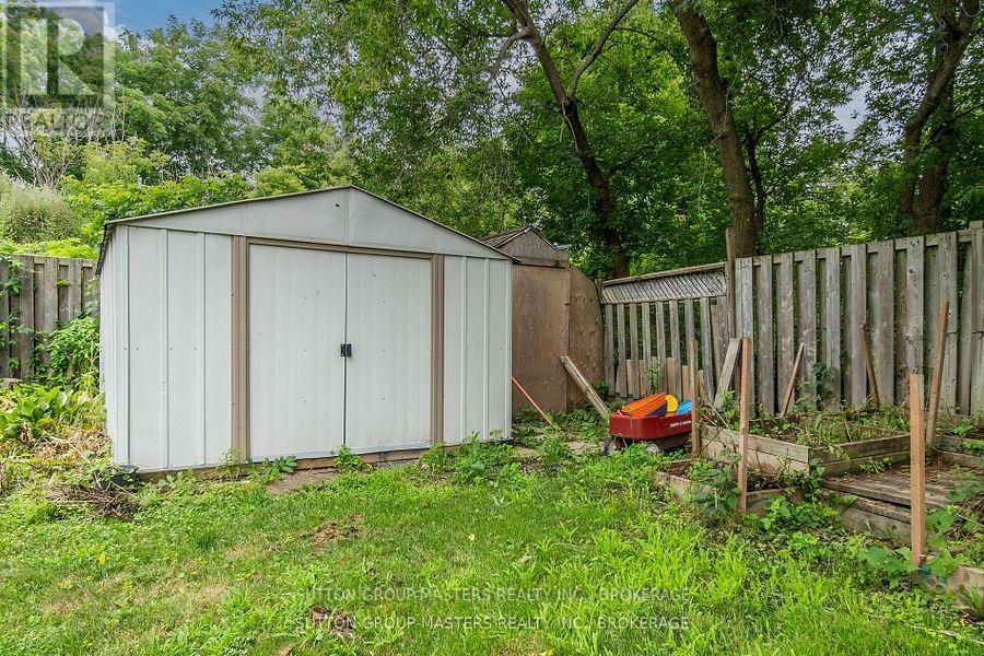 170 Camden Road, Greater Napanee (Greater Napanee), Ontario  K7R 1E2 - Photo 43 - X12473173