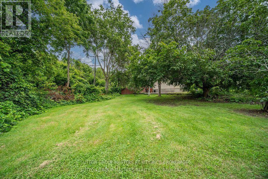 170 Camden Road, Greater Napanee (Greater Napanee), Ontario  K7R 1E2 - Photo 6 - X12473173