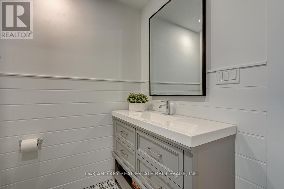 13 Dunwich Drive, St. Thomas, Ontario  N5R 4T7 - Photo 18 - X12473189