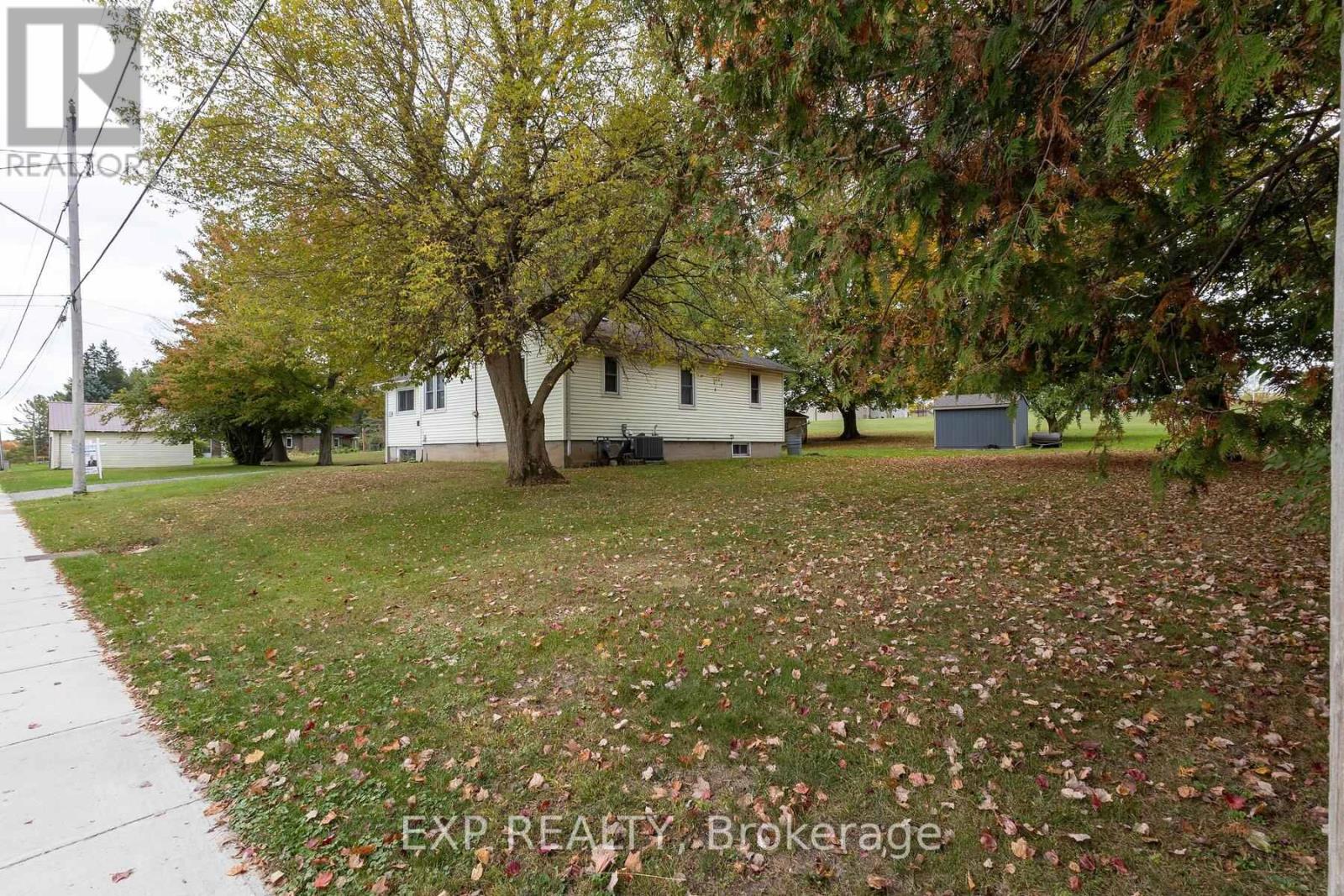 23 Oak Street, Bayham (Vienna), Ontario  N0J 1Z0 - Photo 27 - X12473193