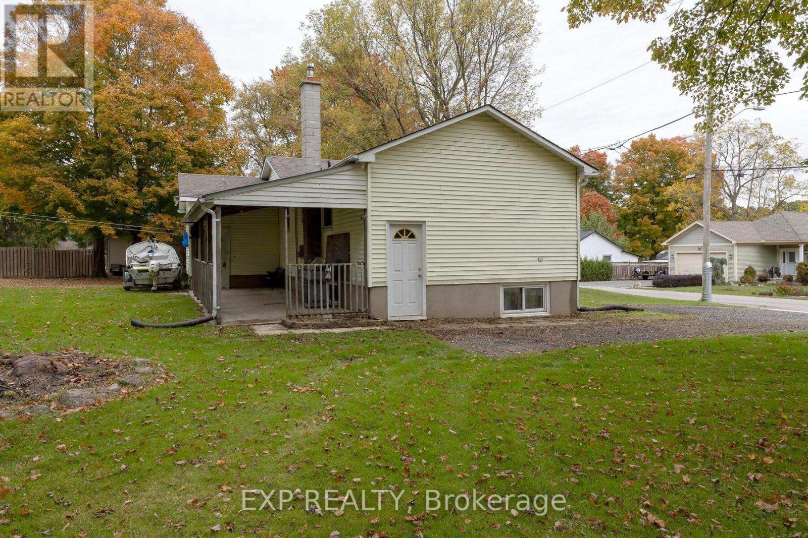 23 Oak Street, Bayham (Vienna), Ontario  N0J 1Z0 - Photo 30 - X12473193