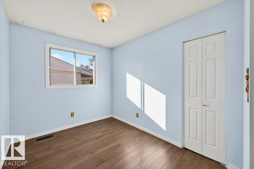 10417 10419 154 St Nw Nw, Edmonton, Alberta  T5P 2H9 - Photo 15 - E4462908