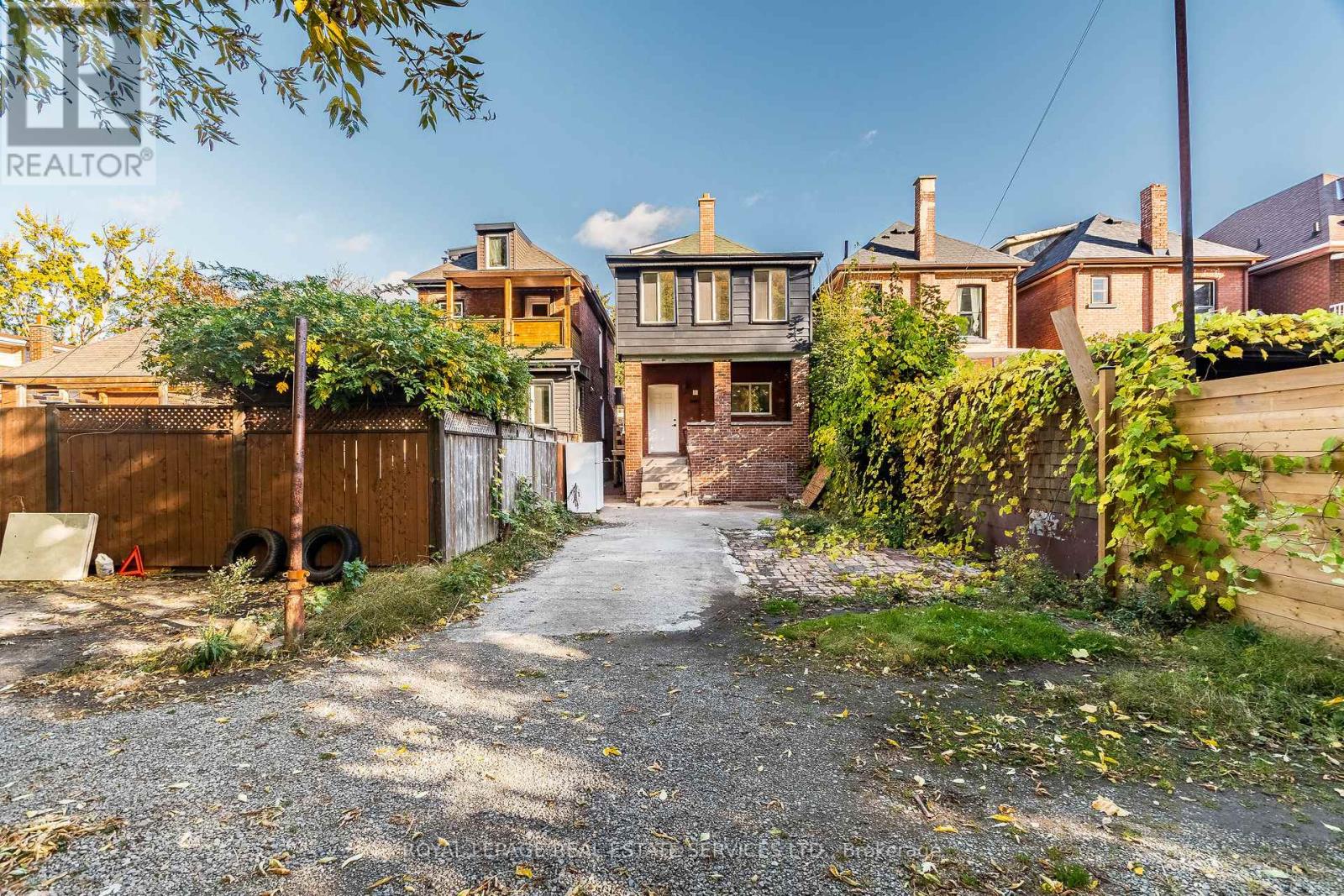 Upper - 286 Cumberland Avenue, Hamilton, Ontario  L8M 2A1 - Photo 31 - X12473127