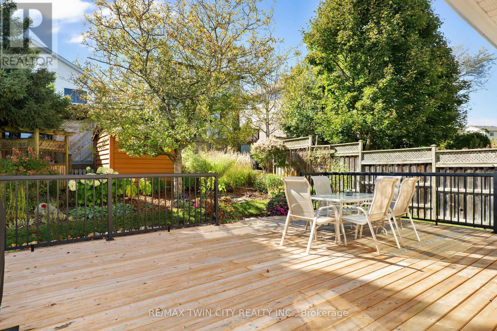 167 Bridgewater Crescent, Waterloo, Ontario  N2T 2M1 - Photo 42 - X12473146